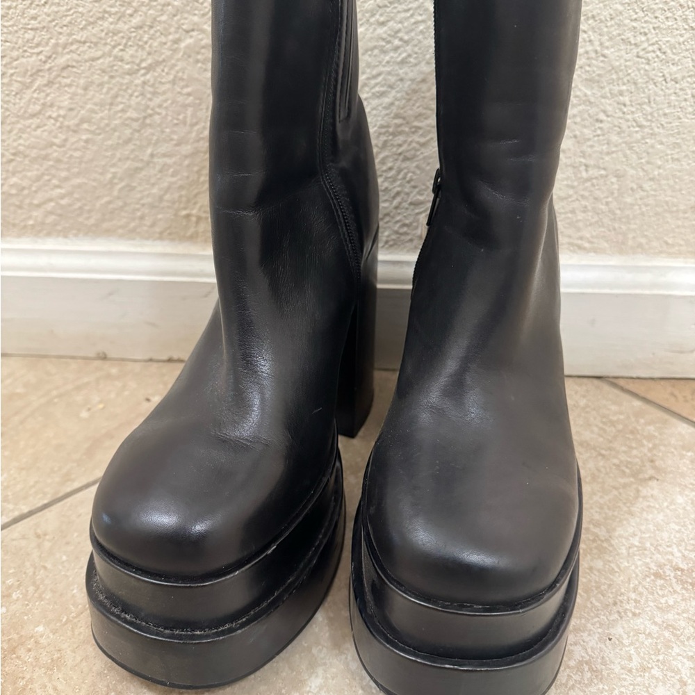 Steve Madden Black Platform Boots with Chunky Sole